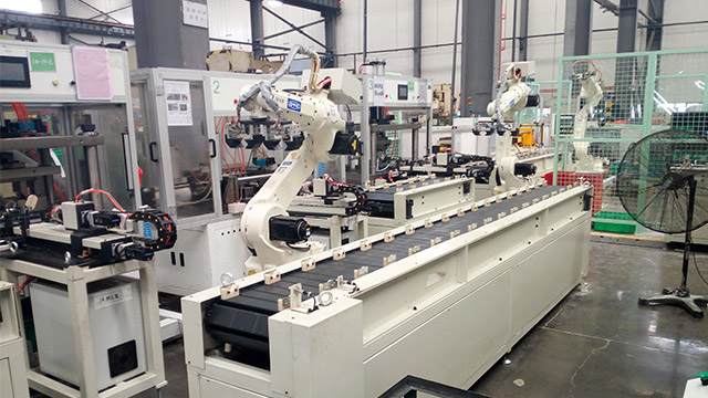 搬運機器人自動化生産線